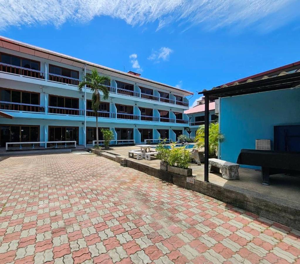 Cozy Residence Nanai Patong Exterior foto